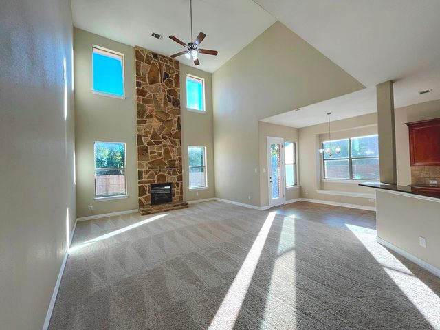 486 Fenwick Drive, Sunnyvale, TX 75182