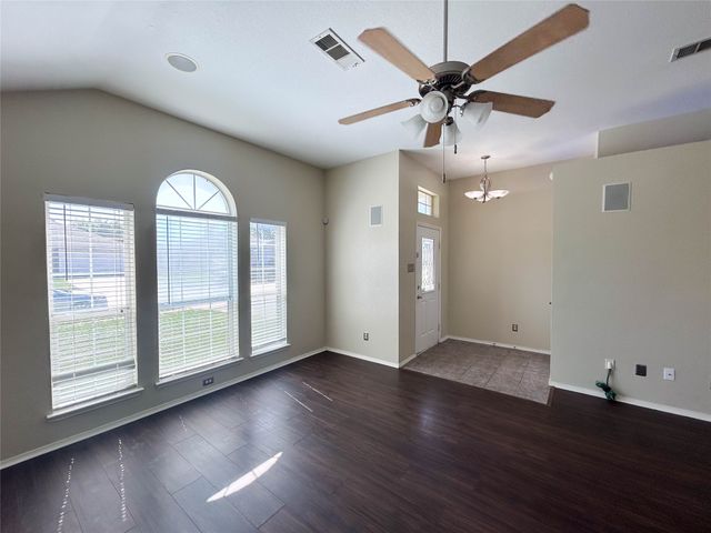 1309 Rye Glen Drive, Midlothian, TX 76065