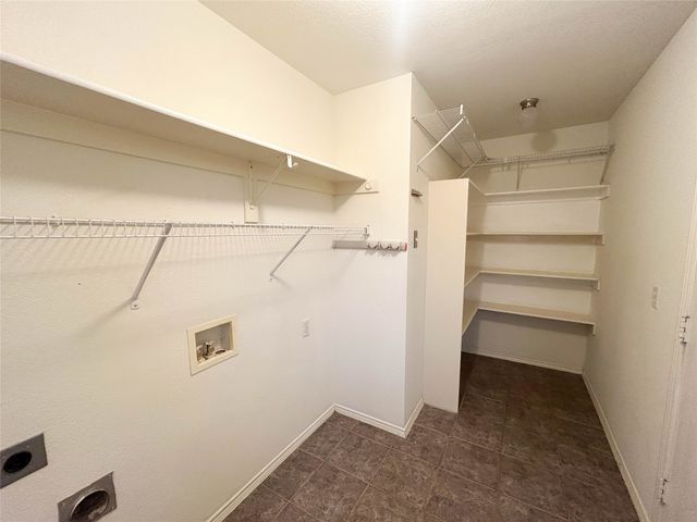 1309 Rye Glen Drive, Midlothian, TX 76065