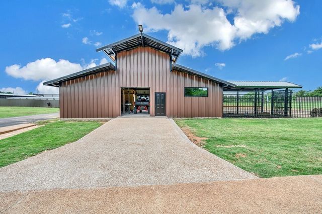 5004 Gholson Road, Waco, TX 76705