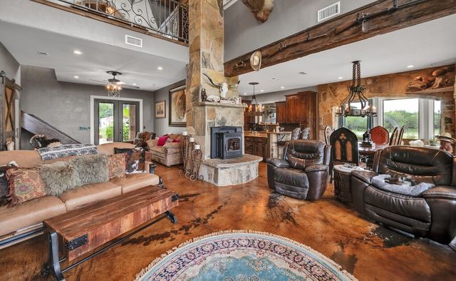 5004 Gholson Road, Waco, TX 76705