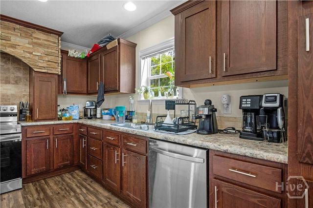 211 Smiley Loop Road, Riceboro, GA 31323