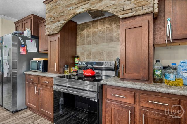 211 Smiley Loop Road, Riceboro, GA 31323