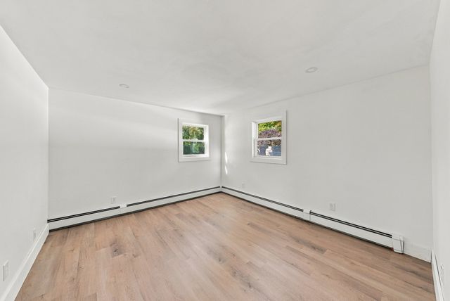 226 Sanford Rd, Westport, MA 02790