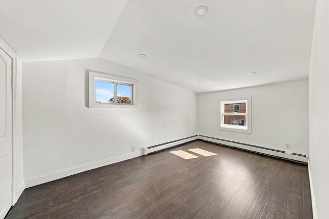 226 Sanford Rd, Westport, MA 02790