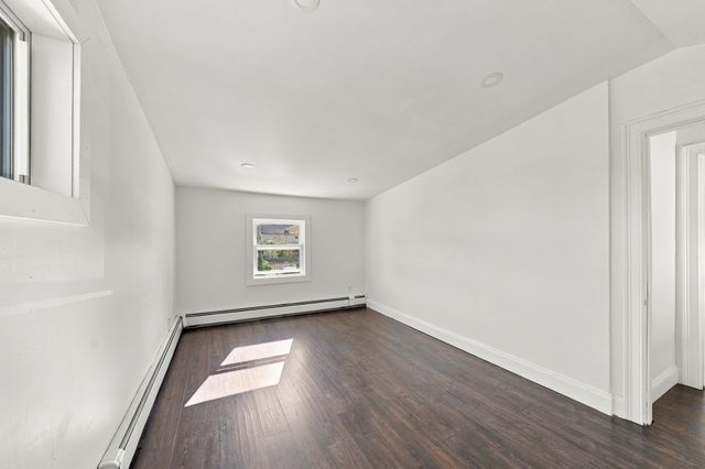 226 Sanford Rd, Westport, MA 02790