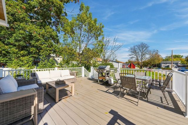226 Sanford Rd, Westport, MA 02790