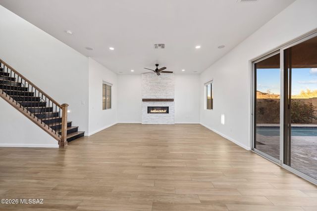 1005 W Lark Bunting Lane, Oro Valley, AZ 85755
