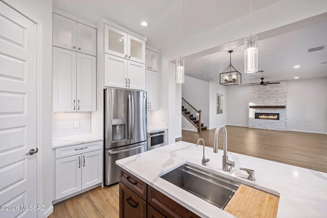 1005 W Lark Bunting Lane, Oro Valley, AZ 85755