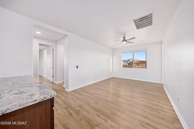 1005 W Lark Bunting Lane, Oro Valley, AZ 85755