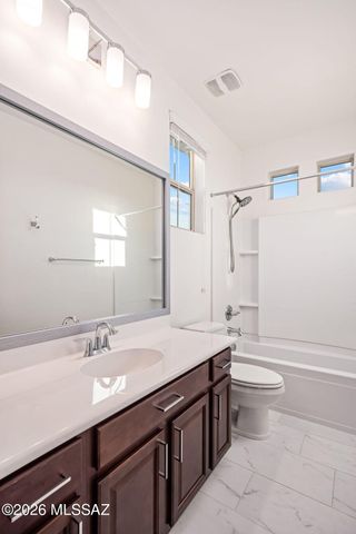 1005 W Lark Bunting Lane, Oro Valley, AZ 85755