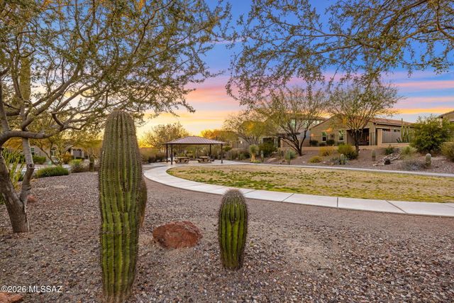 1005 W Lark Bunting Lane, Oro Valley, AZ 85755