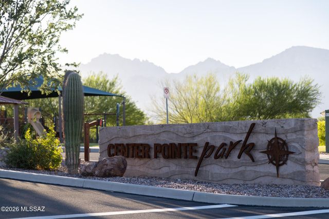 1005 W Lark Bunting Lane, Oro Valley, AZ 85755