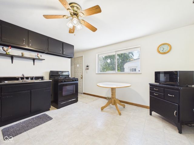 2521 E 8th Street, Anderson, IN 46012