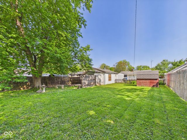 2521 E 8th Street, Anderson, IN 46012