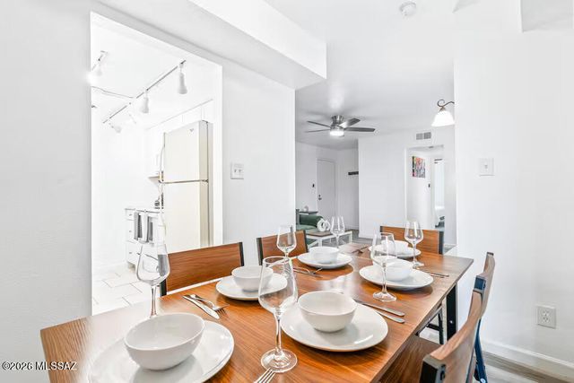 1620 N Wilmot Rd Unit F227, Tucson, AZ 85712