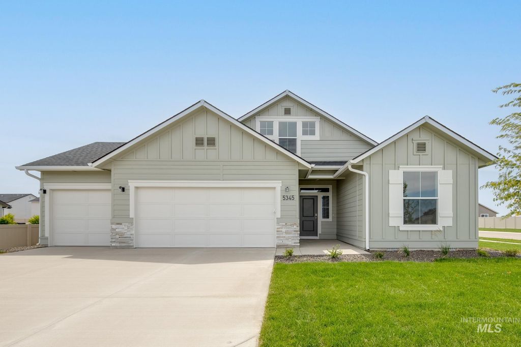 5345 E Grizzly St, Nampa, ID 83687