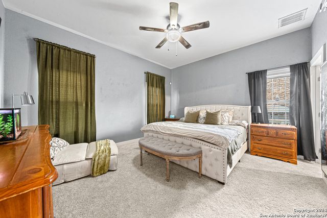 514 E LAUREL, San Antonio, TX 78212