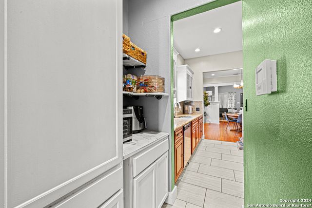 514 E LAUREL, San Antonio, TX 78212