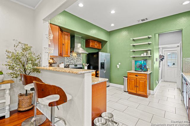 514 E LAUREL, San Antonio, TX 78212