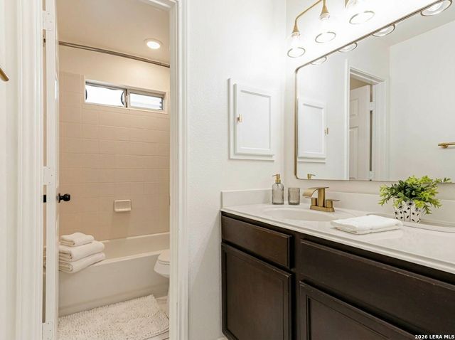 8819 Ash Meadow, Universal City, TX 78148