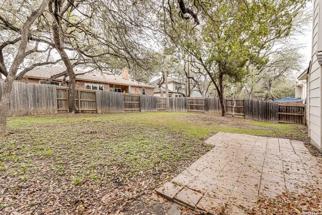8819 Ash Meadow, Universal City, TX 78148