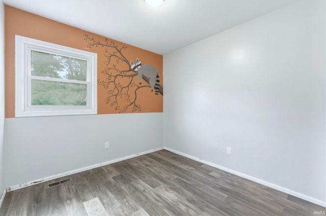 6305 Bluffton Road, Fort Wayne, IN 46809