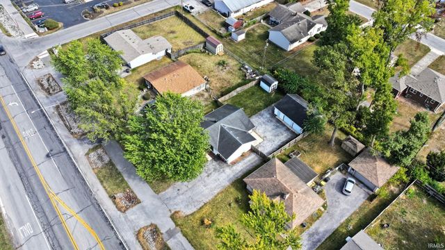 6305 Bluffton Road, Fort Wayne, IN 46809