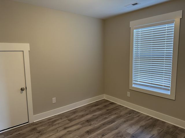 1311 Searcy St, Murfreesboro, TN 37129