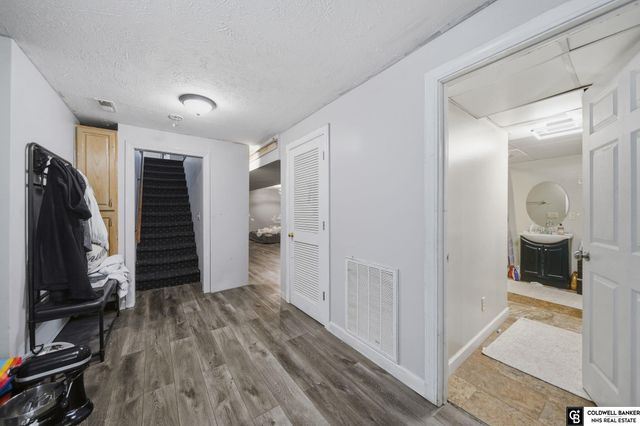 3220 Richard Court, Lincoln, NE 68521