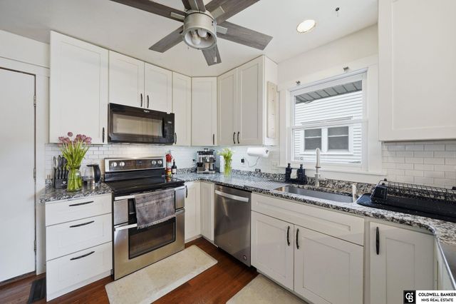 3220 Richard Court, Lincoln, NE 68521