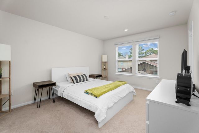 19235 Tannach Drive, Tomball, TX 77375