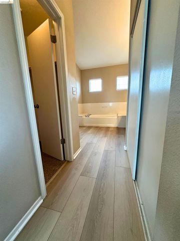 4742 Ford St, Brentwood, CA 94513