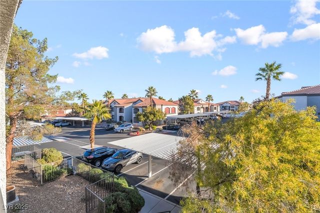 950 SEVEN HILLS Drive 2922, Henderson, NV 89052