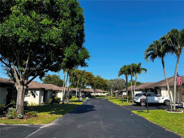 10198 DOVEWOOD LN A, Boynton Beach, FL 33436