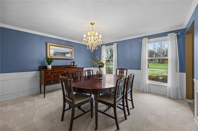 39 Saddle Brook, Pittsford, NY 14534