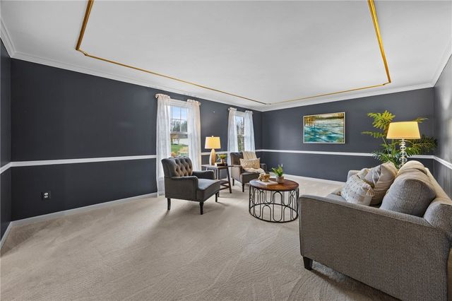 39 Saddle Brook, Pittsford, NY 14534