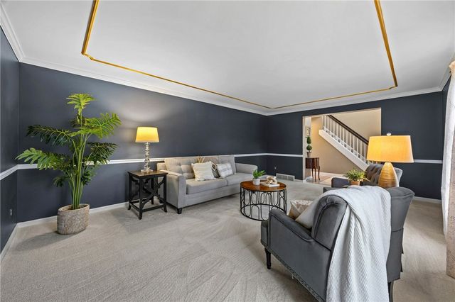 39 Saddle Brook, Pittsford, NY 14534