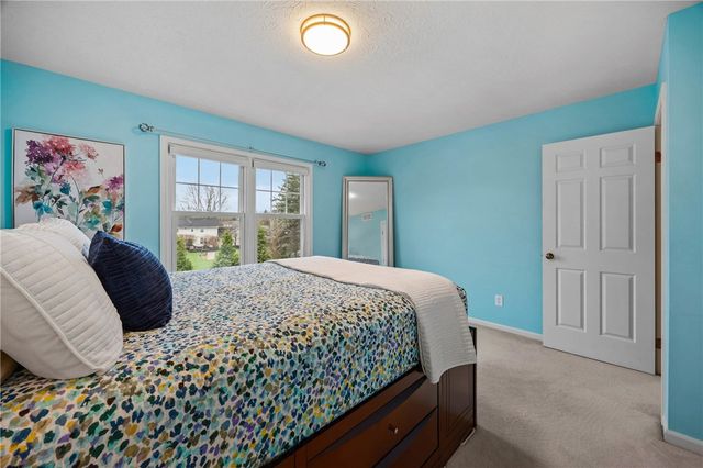39 Saddle Brook, Pittsford, NY 14534