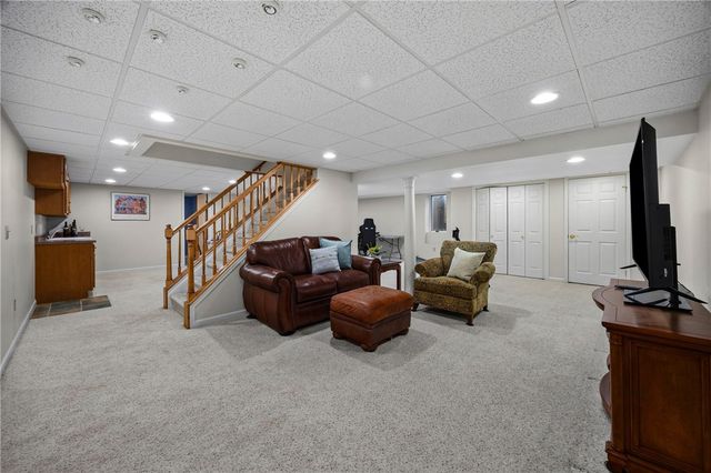 39 Saddle Brook, Pittsford, NY 14534