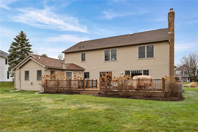 39 Saddle Brook, Pittsford, NY 14534