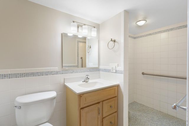 6450 York Avenue S 501, Edina, MN 55435