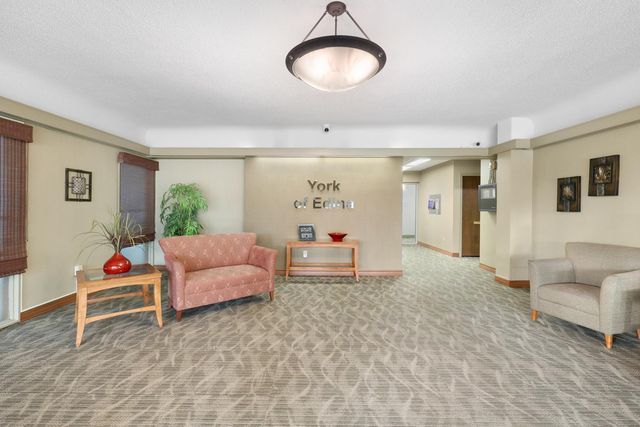 6450 York Avenue S 501, Edina, MN 55435