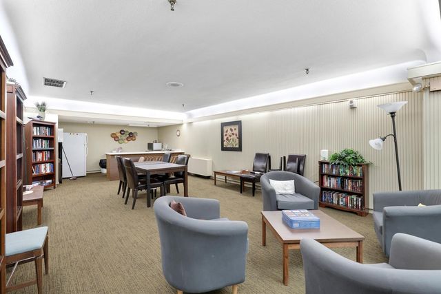 6450 York Avenue S 501, Edina, MN 55435