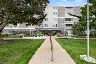 6450 York Avenue S 501, Edina, MN 55435
