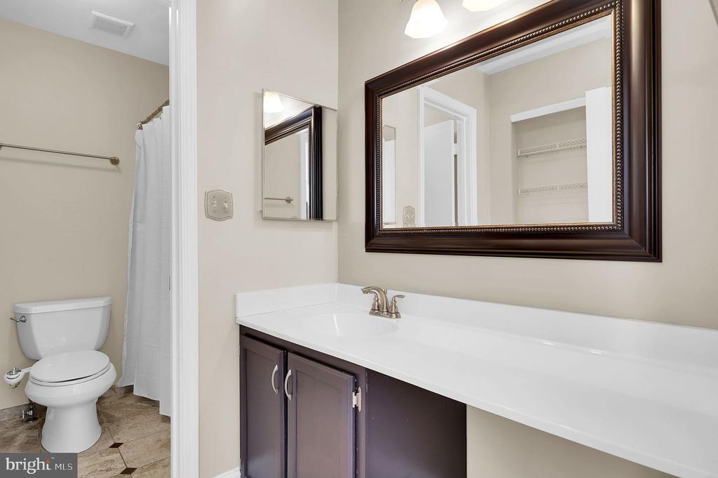 Image 19 of property listing at 20517 BARGENE WAY, Germantown, MD 20874