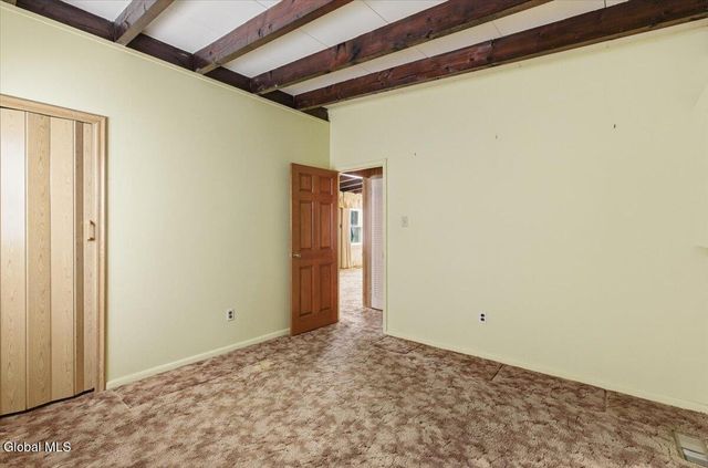 8 Harold Avenue, Colonie, NY 12110