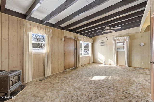 8 Harold Avenue, Colonie, NY 12110