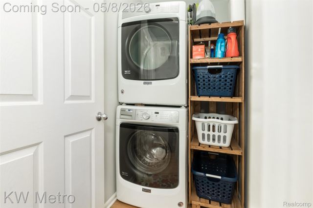 4202 Seeden Street, Waterford Charter Township, MI 48329