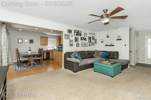 4202 Seeden Street, Waterford Charter Township, MI 48329